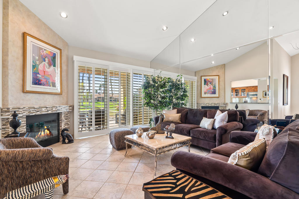 Palm Valley CC - Residential