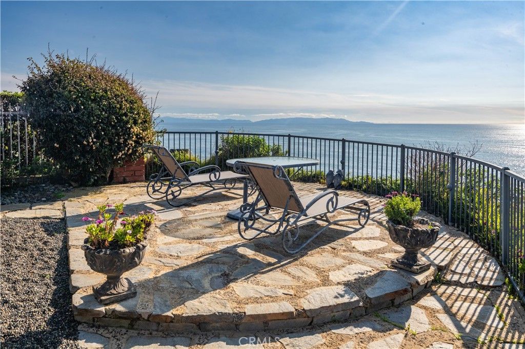 listing image 130722142717267330929