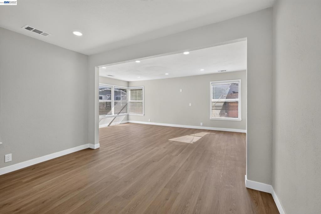 19515 Western Blvd