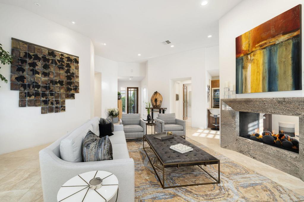 Desert Horizons C.C. - Residential
