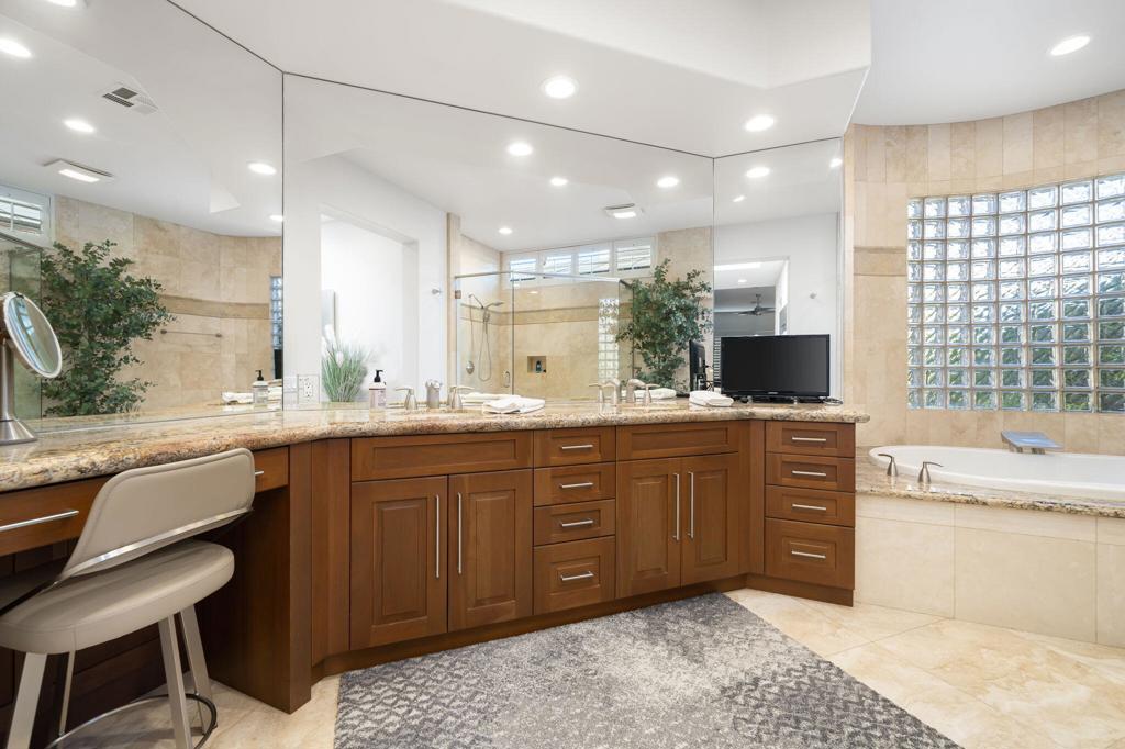 Desert Horizons C.C. - Residential