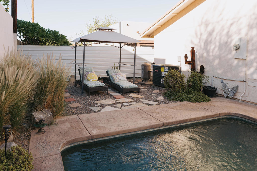 La Quinta Cove - Residential