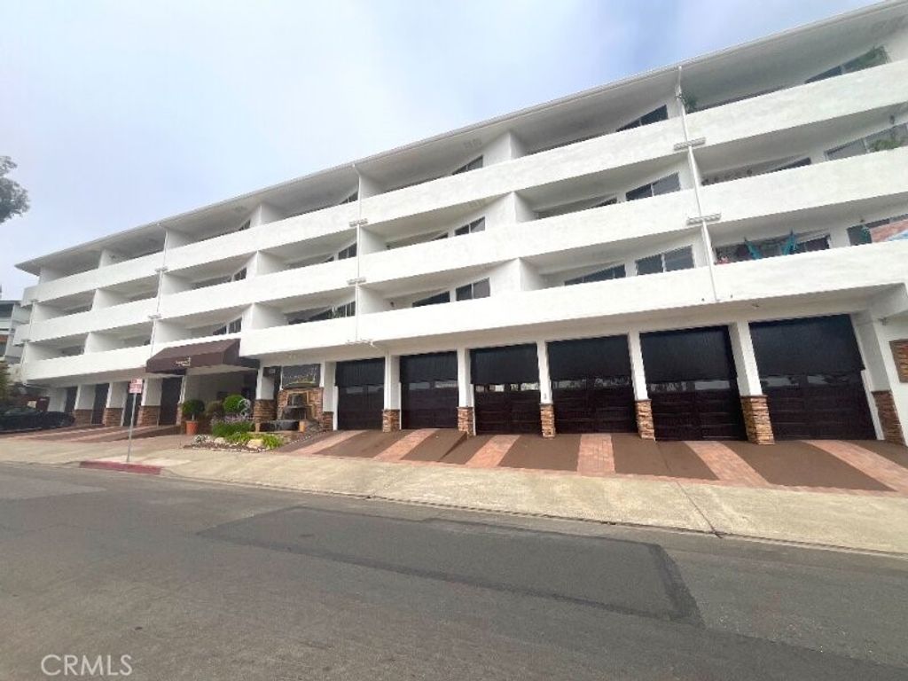 Photo of 100 Cliff Drive #12, Laguna Beach, CA 92651 (MLS # SR26042459)