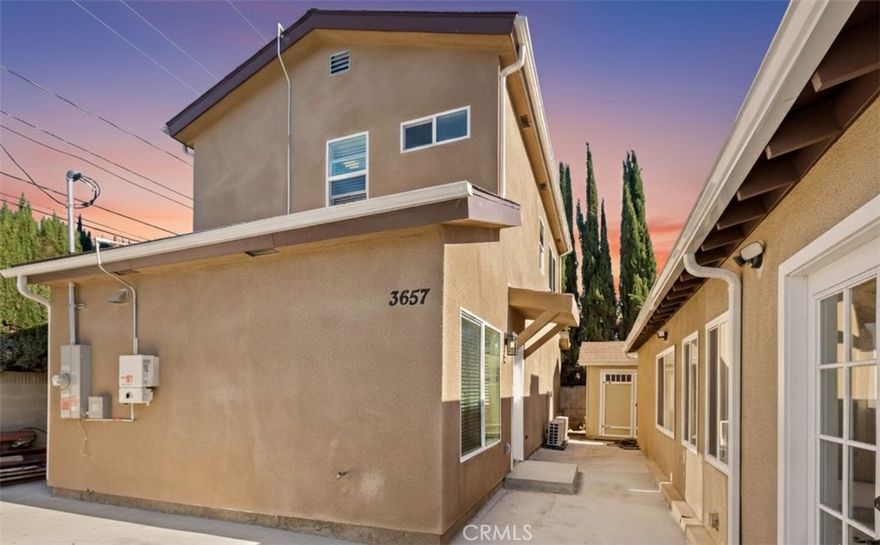 Completed in 2025, this brand-new 3-bedroom, 3-bath ADU offers modern living in a highly desirable Pasadena neighborhood. Designed with comfort and efficiency in mind, the home features an open-concept living space with hard-surface flooring throughout, creating a clean, contemporary feel.
The stylish kitchen is equipped with stainless steel appliances and ample counter space, perfect for everyday cooking or entertaining. The main level includes one bedroom on the first floor and an adjacent full bathroom with a step-in shower and vanity, providing excellent flexibility for guests, multigenerational living, or a home office.
Upstairs, both bedrooms are en-suite, each offering its own bathroom with large walk-in showers, providing comfort and privacy for all occupants. A new HVAC system and solar system contribute to year-round comfort and energy efficiency.
Ideally located, this ADU enjoys easy access to nearby shops, restaurants, and entertainment, offering a convenient Pasadena lifestyle with the benefits of brand-new construction and thoughtful design.