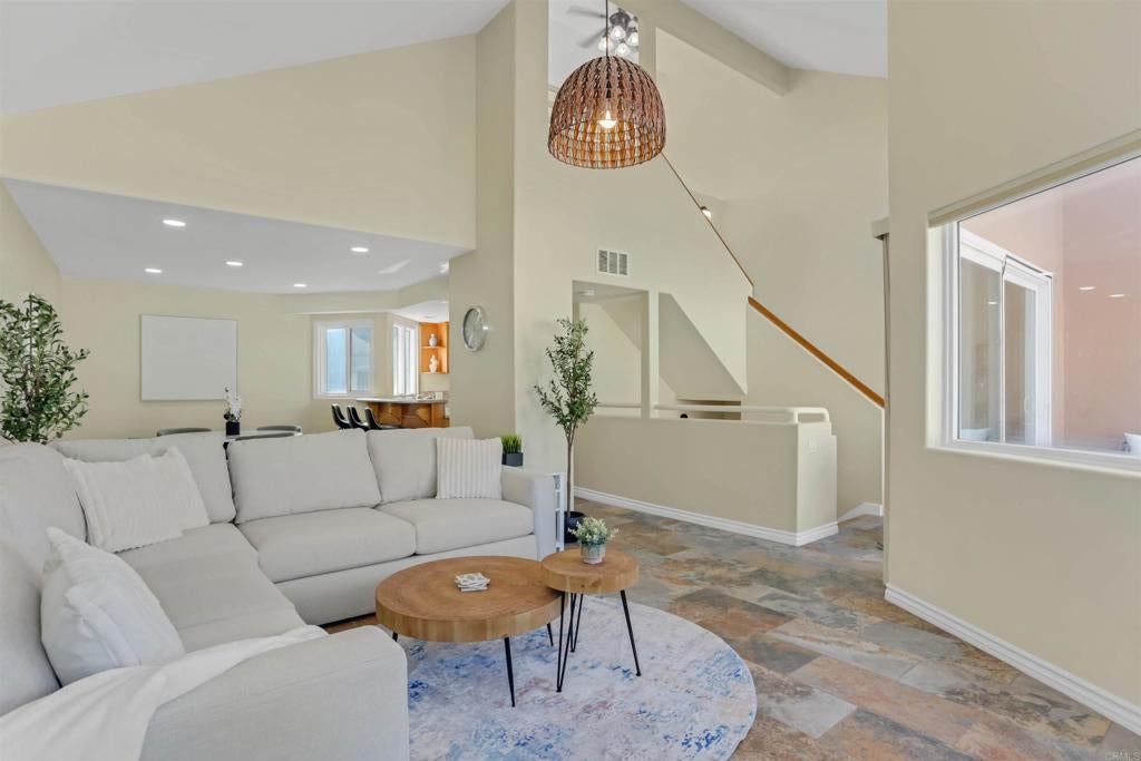1326 Seacoast Drive
