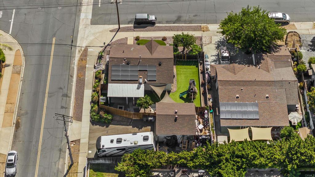 1002 Alveda Avenue
