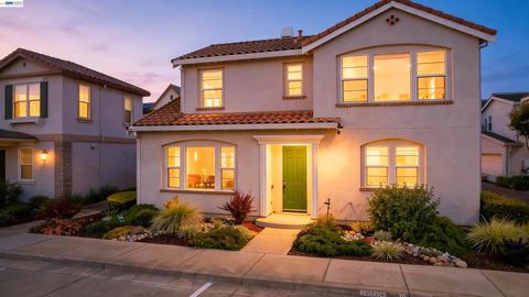 Photo of 1574 Welford Cir CIR, Hayward, CA 94544 (MLS # 41136464)