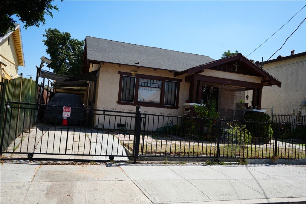 1138 S Ardmore