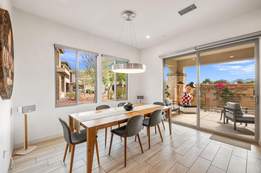 The Retreat at DW - Residential