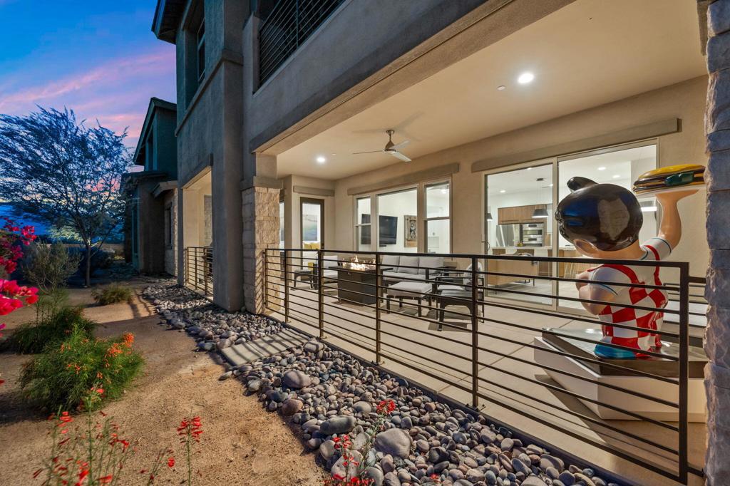 The Retreat at DW - Residential