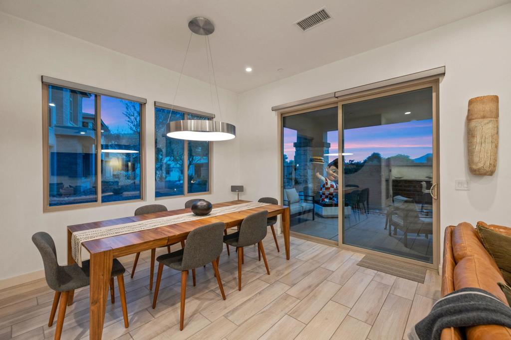 The Retreat at DW - Residential