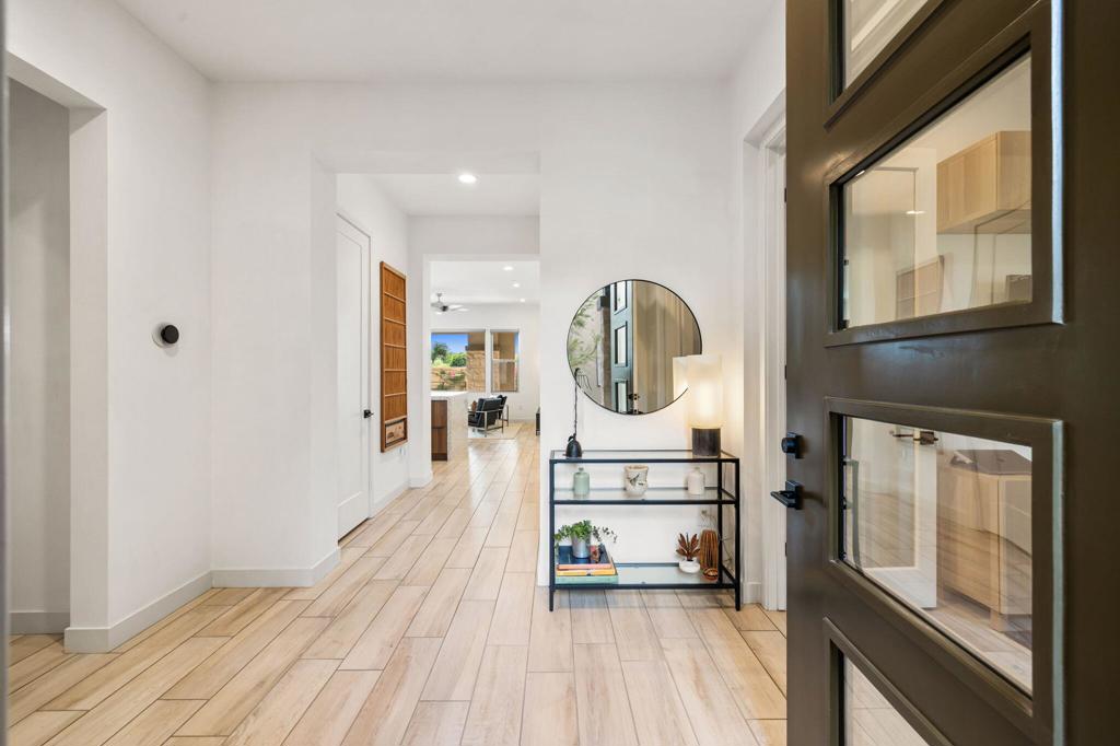 The Retreat at DW - Residential