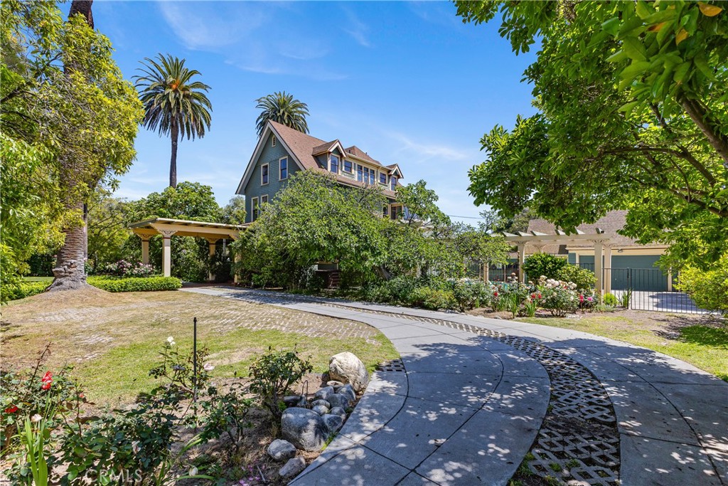 Properties 4 201 Orange Grove Avenue