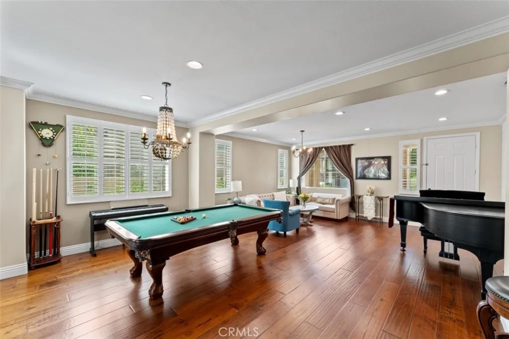 Canyon Country, California 91387, United States, 5 Bedrooms Bedrooms, ,4 BathroomsBathrooms,Residential,Active,174621