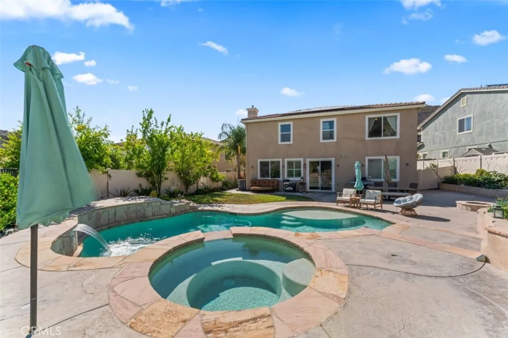 Canyon Country, California 91387, United States, 5 Bedrooms Bedrooms, ,4 BathroomsBathrooms,Residential,Active,174621