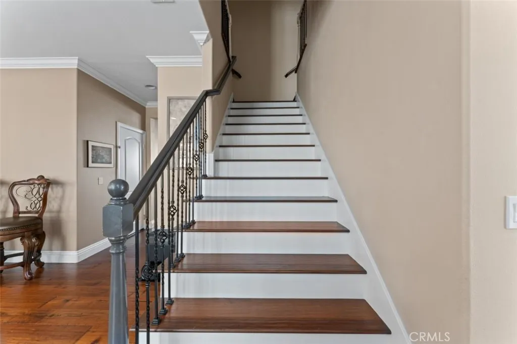 Canyon Country, California 91387, United States, 5 Bedrooms Bedrooms, ,4 BathroomsBathrooms,Residential,Active,174621