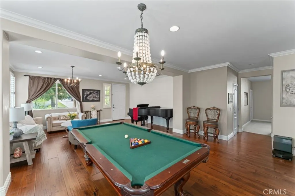 Canyon Country, California 91387, United States, 5 Bedrooms Bedrooms, ,4 BathroomsBathrooms,Residential,Active,174621