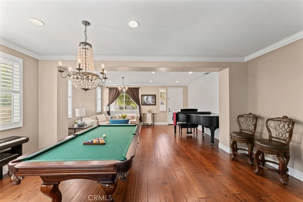 Canyon Country, California 91387, United States, 5 Bedrooms Bedrooms, ,4 BathroomsBathrooms,Residential,Active,174621