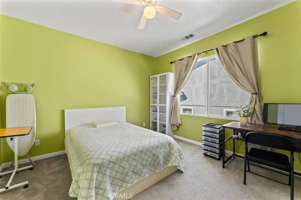 Canyon Country, California 91387, United States, 5 Bedrooms Bedrooms, ,4 BathroomsBathrooms,Residential,Active,174621