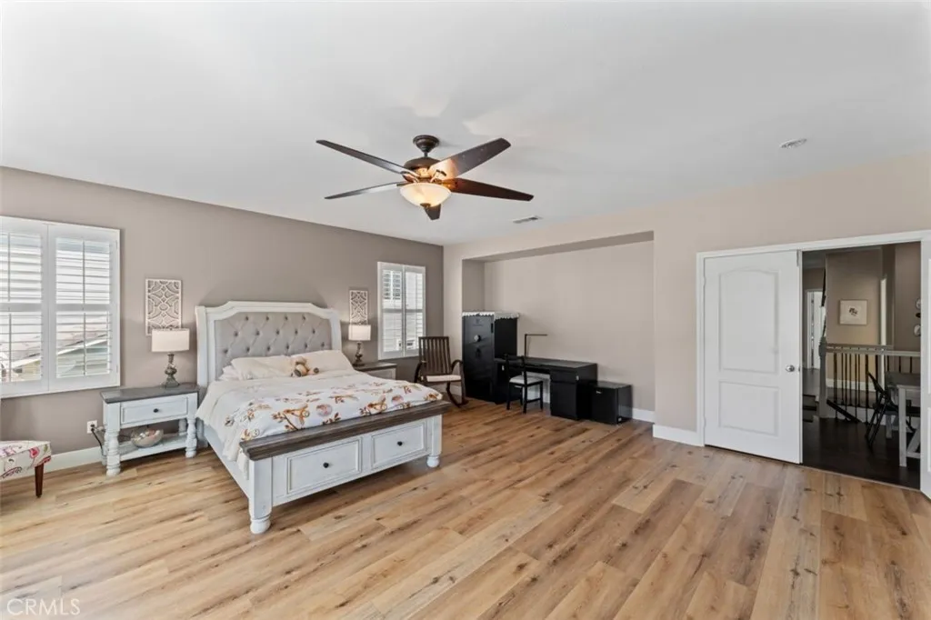 Canyon Country, California 91387, United States, 5 Bedrooms Bedrooms, ,4 BathroomsBathrooms,Residential,Active,174621