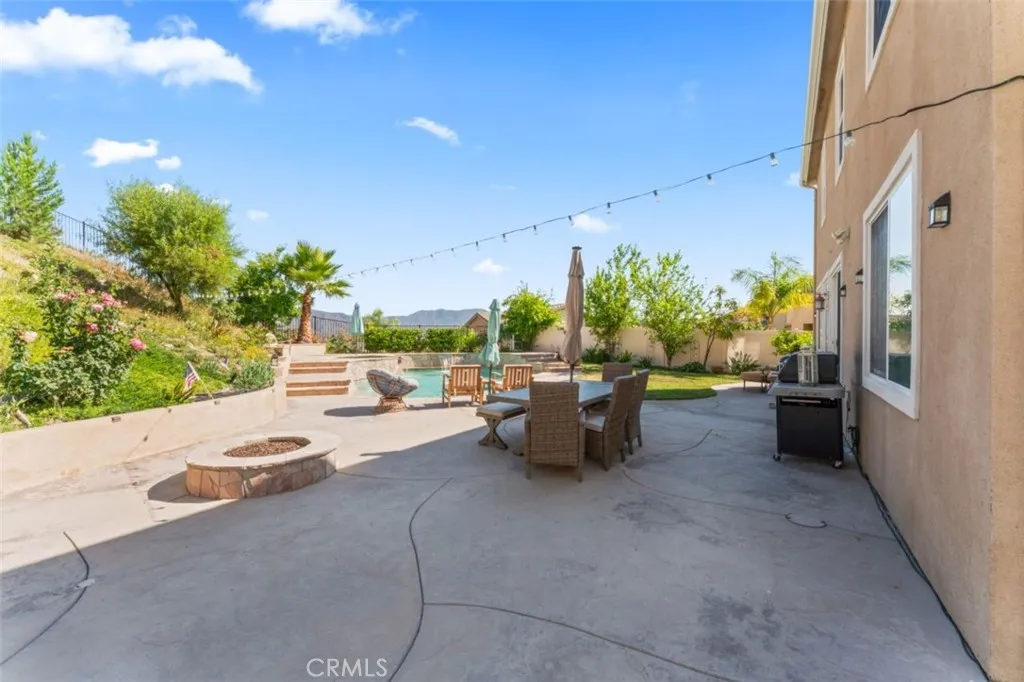 Canyon Country, California 91387, United States, 5 Bedrooms Bedrooms, ,4 BathroomsBathrooms,Residential,Active,174621