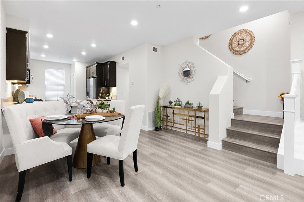 Photo of 67 Plateau, Irvine, CA 92618 (MLS # OC25241859)