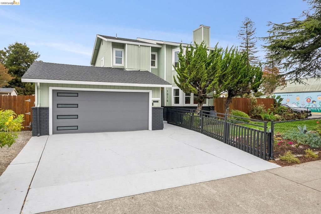 1014 10Th St ST, Oakland CA 94607