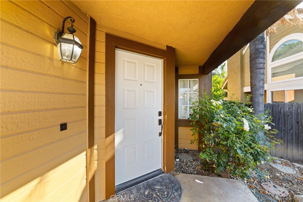 16207 Trailwinds Drive