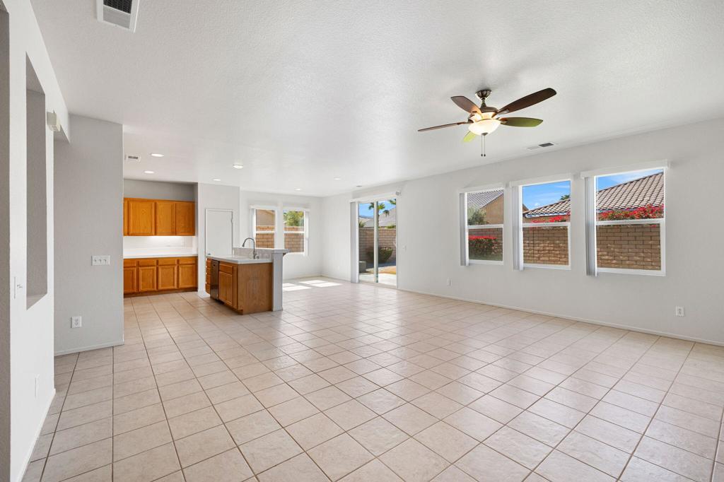 Foxstone - Residential