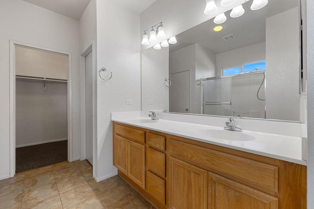 Foxstone - Residential