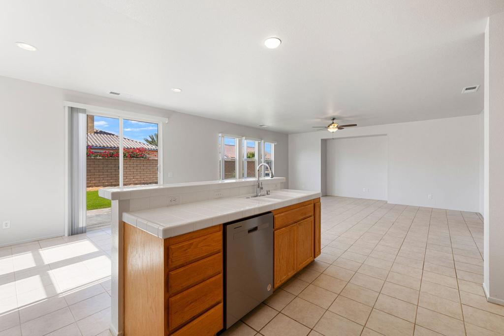 Foxstone - Residential