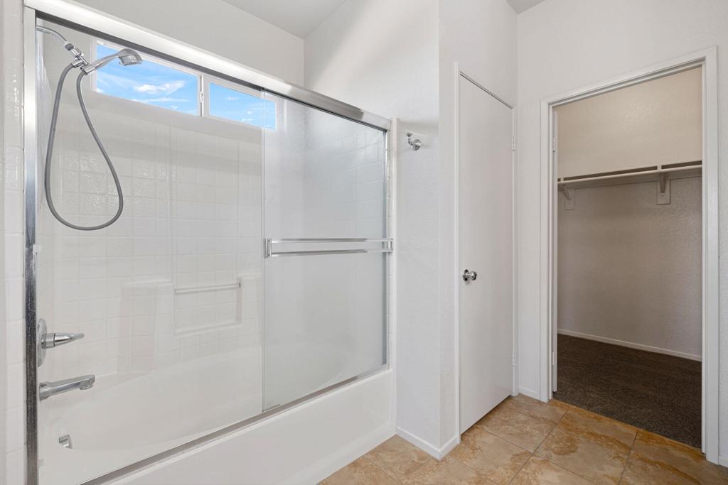 Foxstone - Residential