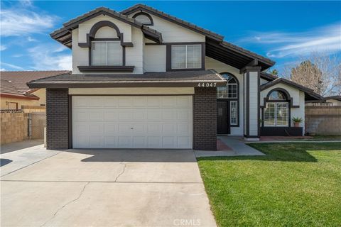 Photo of 44047 Colony Court, Lancaster, CA 93536 (MLS # DW26041124)