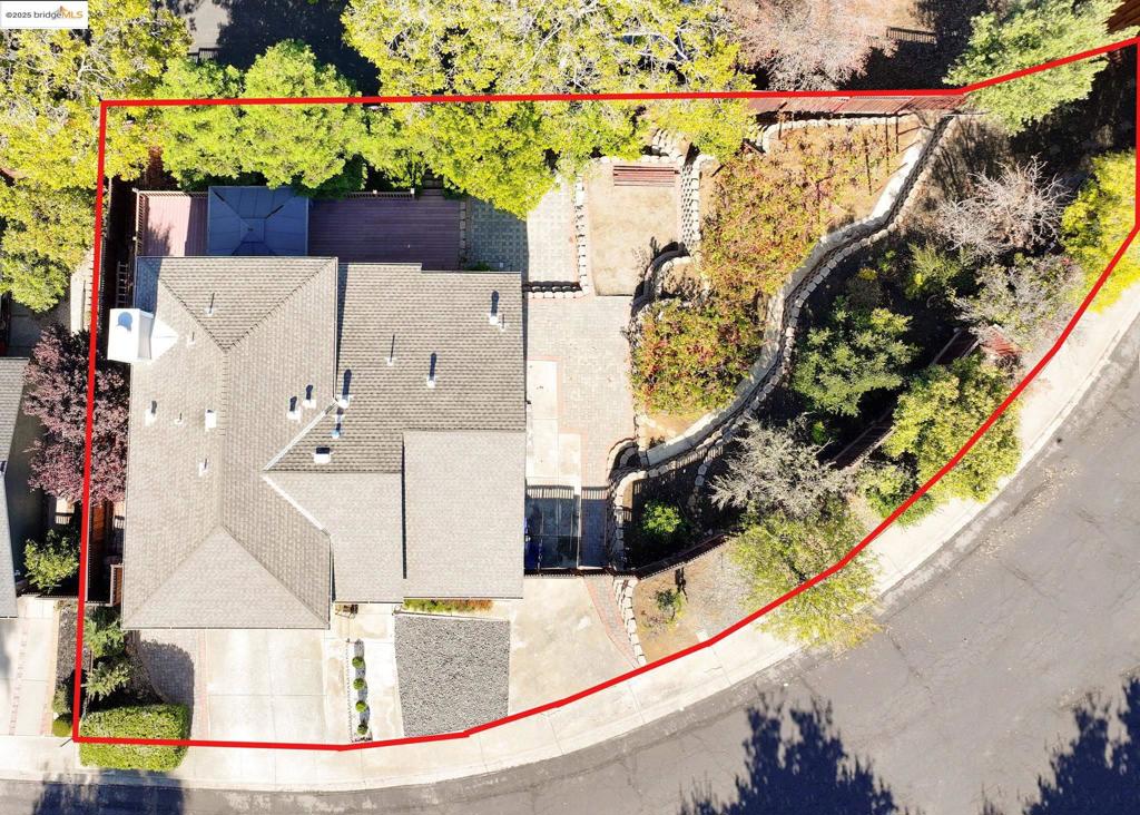 CLAYTON VALLEY - Residential