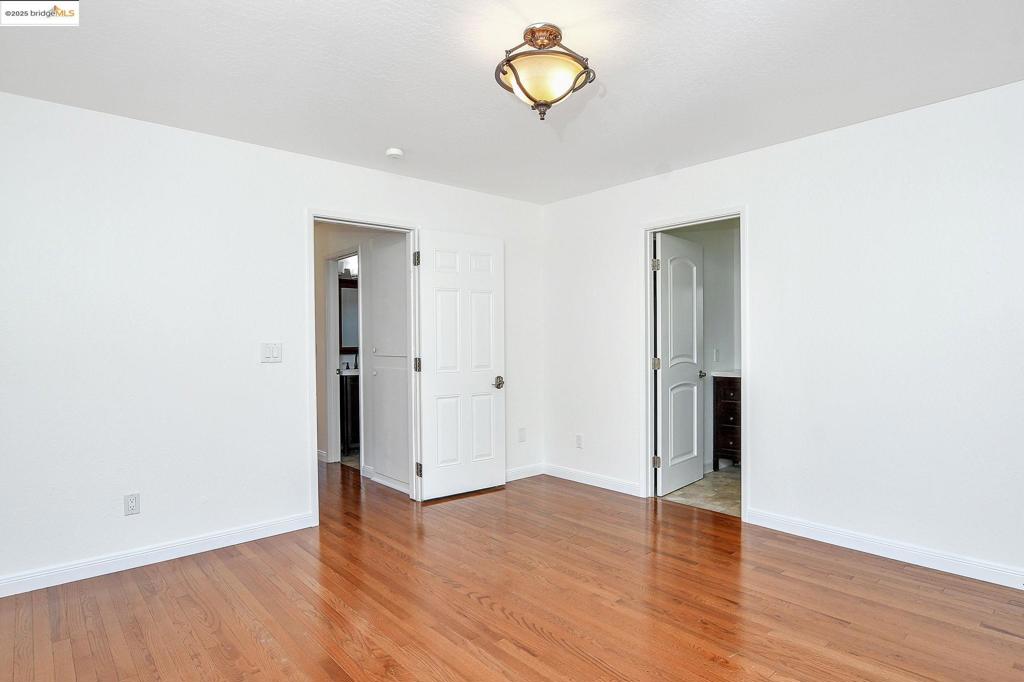 CLAYTON VALLEY - Residential