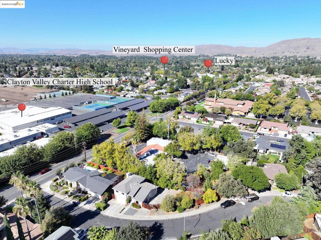 CLAYTON VALLEY - Residential