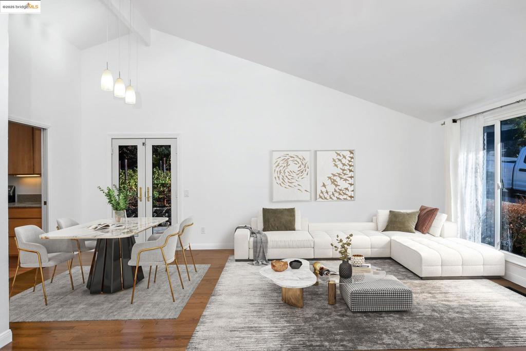 CLAYTON VALLEY - Residential