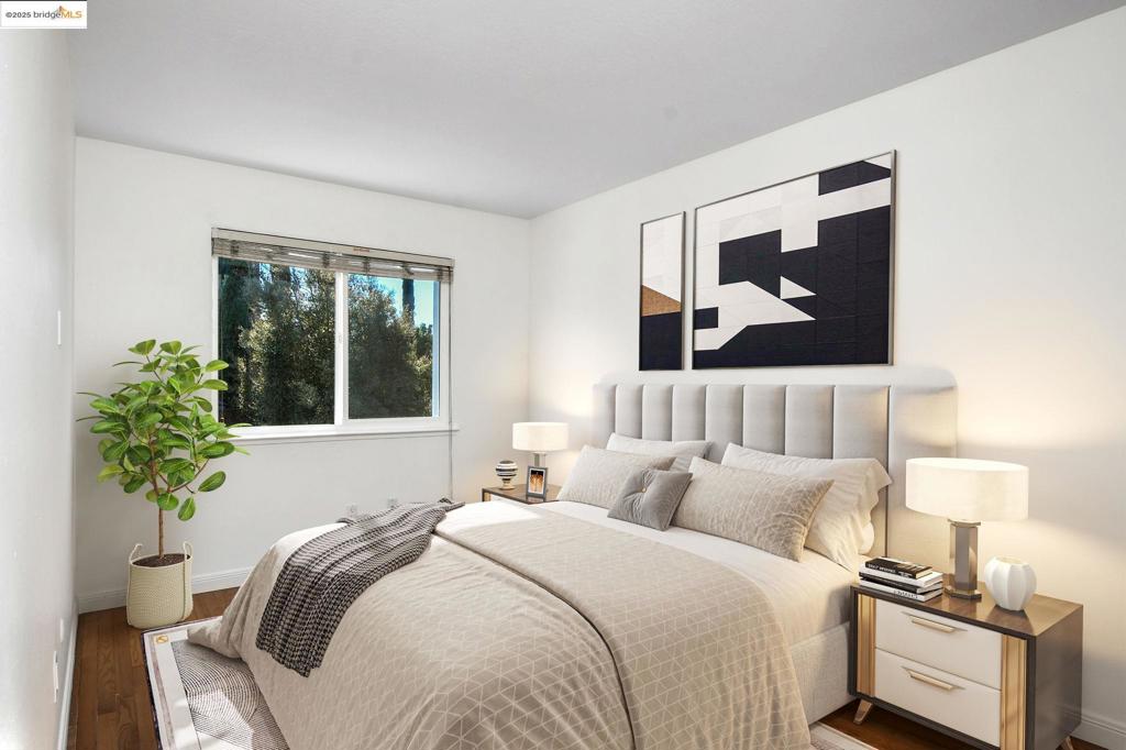 CLAYTON VALLEY - Residential