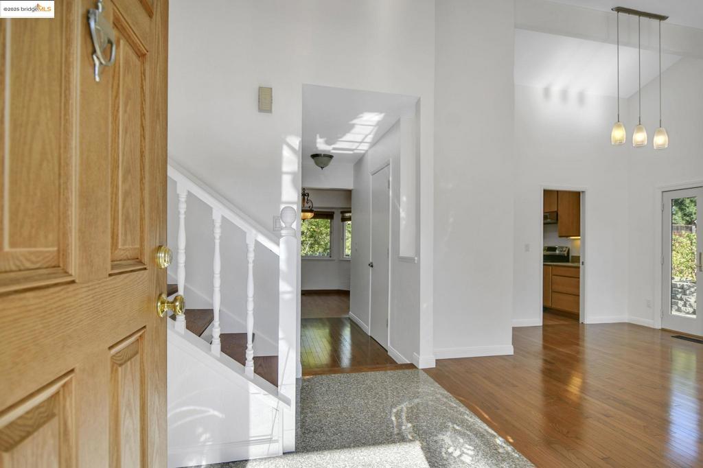 CLAYTON VALLEY - Residential