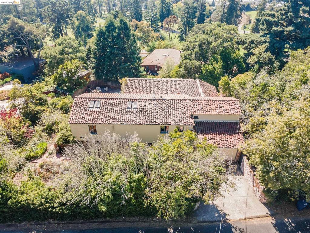 44 HIGHGATE RD