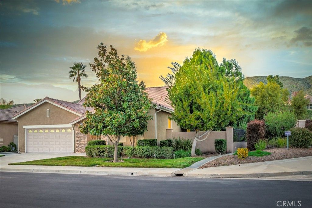 Photo of 28400 Gold Dust Court, Menifee, CA 92584 (MLS # SW26010704)