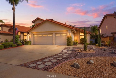 Photo of 9726 Ripplecreek DR, Moreno Valley, CA 92557 (MLS # IV26224381)