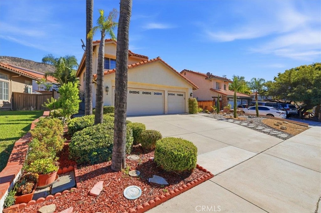 9726 Ripplecreek