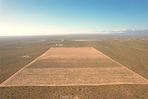 Photo of 7 Mojave Drive, Adelanto, CA 92301 (MLS # CV25256861)