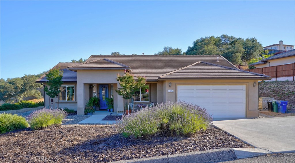 2670 Edgewood Court