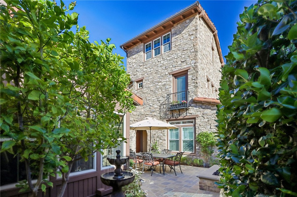 31 Portalon Court