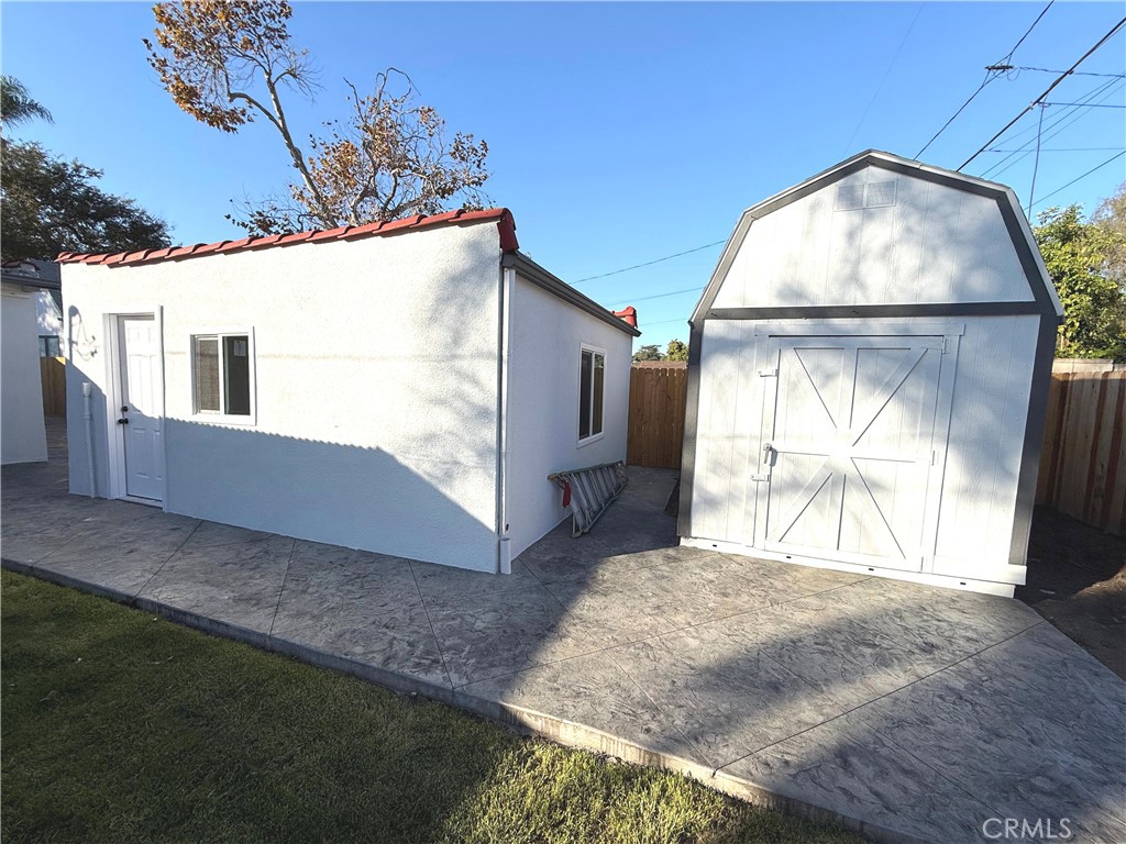 Wilshier Square - Residential