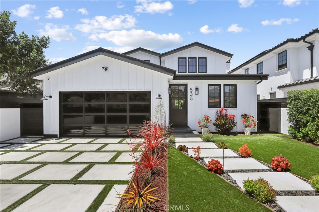 535 N Sierra Bonita Avenue