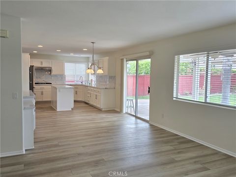 Photo of 32957 Bonita Mesa St, Temecula, CA 92592 (MLS # SW26072447)