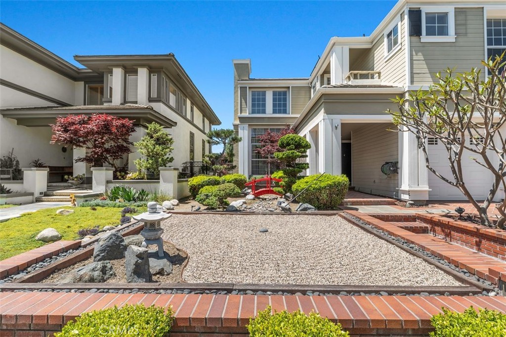 22581 Summerfield